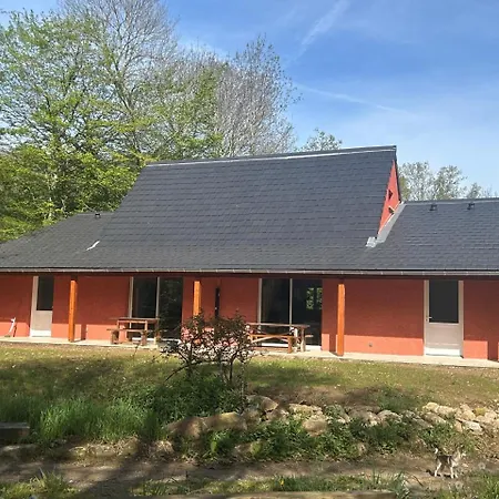 Maison De Muguet
