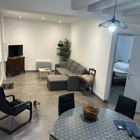 Maison De Muguet بيت للعطل