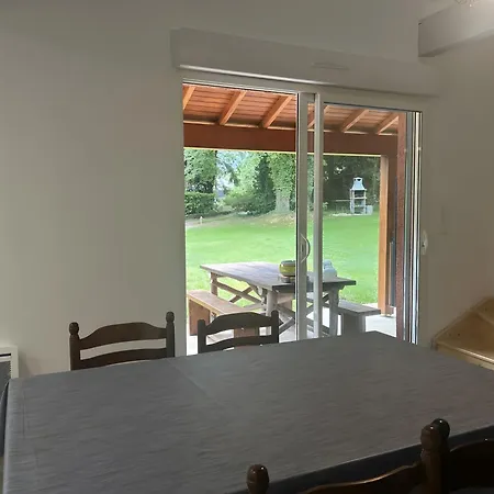 Maison De Muguet بيت للعطل *